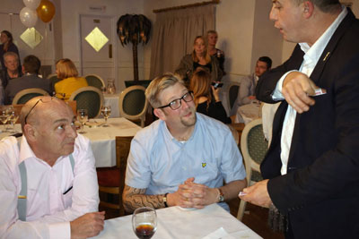 Table magician for events