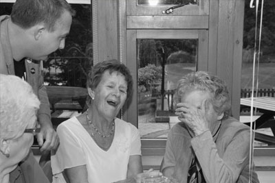 table magician for private parties